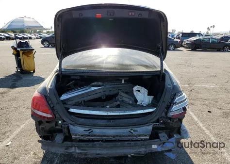 2020 Mercedes-Benz E 350 from USA, damaged, VIN W1KZF8DB9LA812904